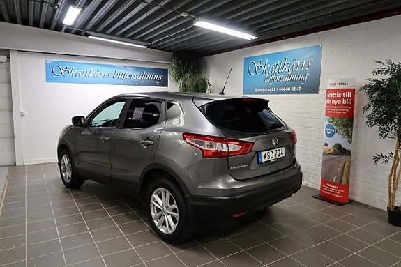 Nissan Qashqai 2 of 8