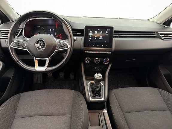 Renault Clio 11 of 27
