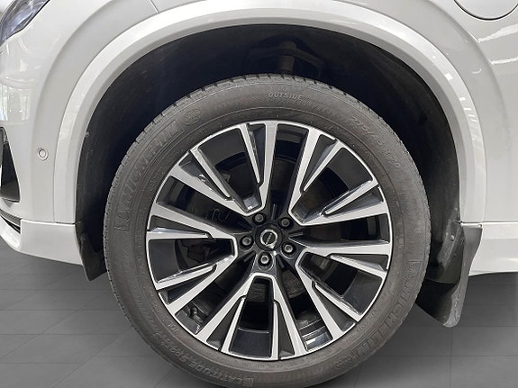 Volvo XC90 9 of 29