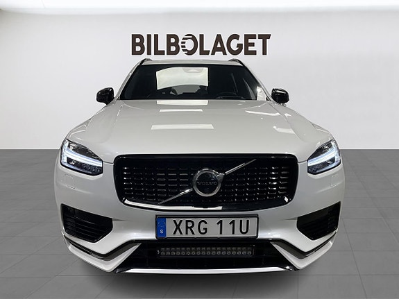 Volvo XC90 8 of 29