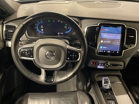 Volvo XC90 18 of 29