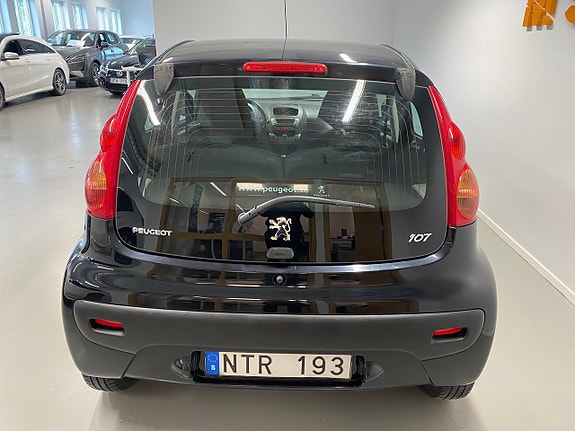 Peugeot 107 5 of 11