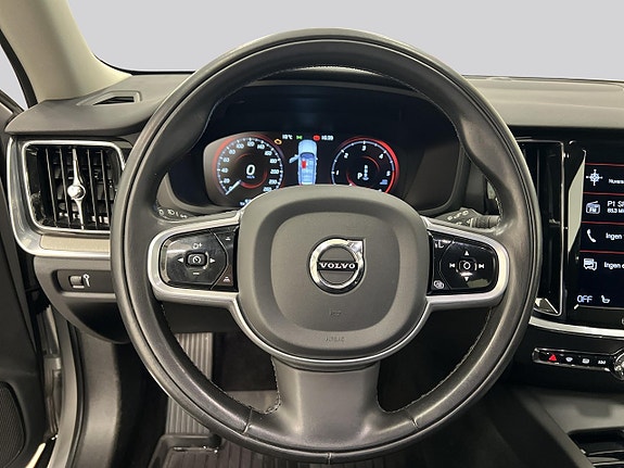 Volvo V60 Cross Country 20 of 23