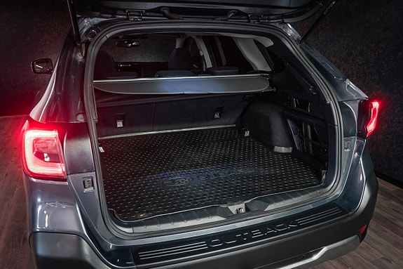 Subaru Outback 14 of 29