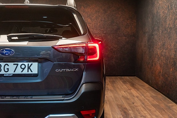Subaru Outback 11 of 29