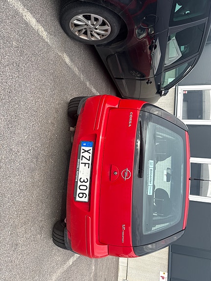 Opel Corsa 4 of 4
