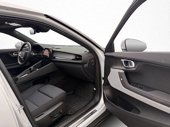 Polestar 2 26 of 30
