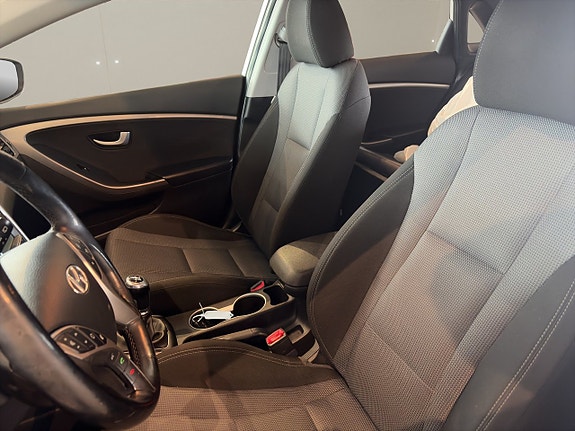 Hyundai i30 9 of 13