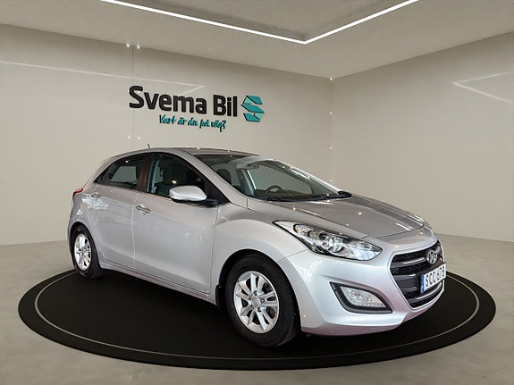Hyundai i30 8 of 13