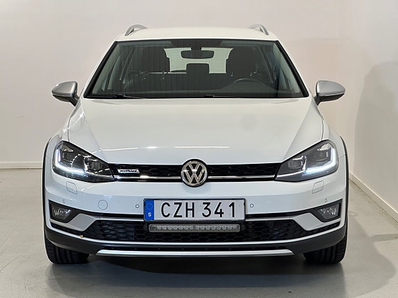 Volkswagen Golf Alltrack 4 of 30