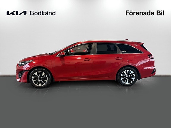 Kia Ceed 4 of 15