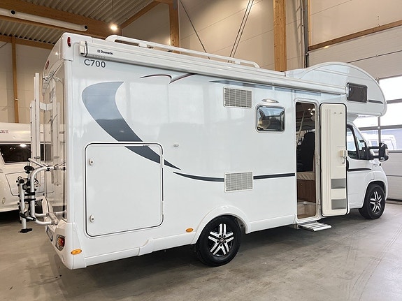 Pilote C 700 G / 6 Bältad / Garage / Maxxfan / 6 sovplatser / 2 of 20