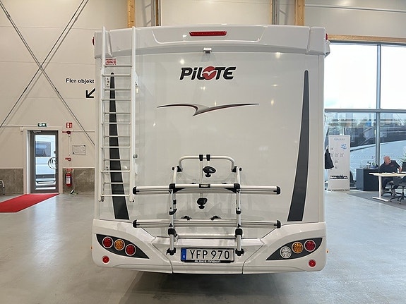 Pilote C 700 G / 6 Bältad / Garage / Maxxfan / 6 sovplatser / 3 of 20