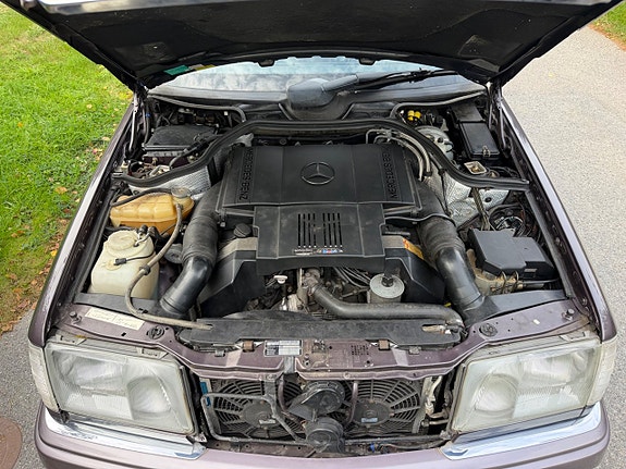 Mercedes-Benz E420 19 of 22