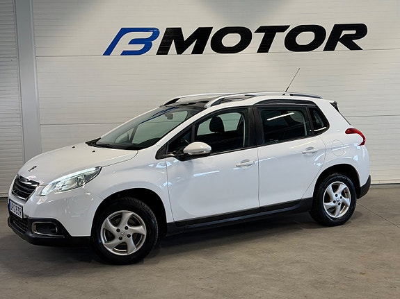 Peugeot 2008 2 of 8
