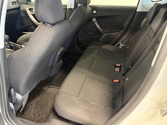 Peugeot 2008 7 of 8
