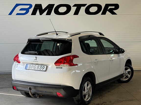 Peugeot 2008 4 of 8