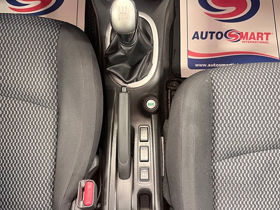 Nissan Note 13 of 15