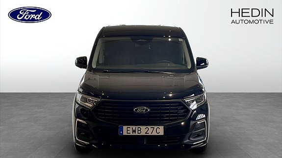 Ford Transit Connect 8 of 12