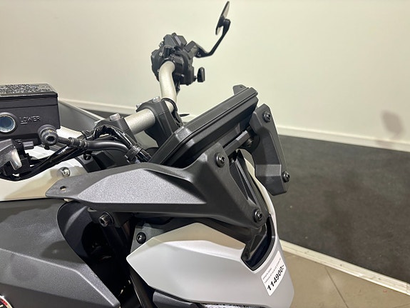 Yamaha MT-07  Y-AMT 7 of 7