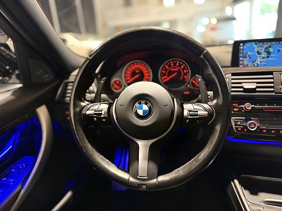 BMW 340i 17 of 30
