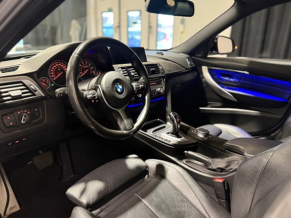 BMW 340i 5 of 30