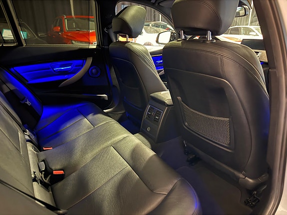 BMW 340i 22 of 30