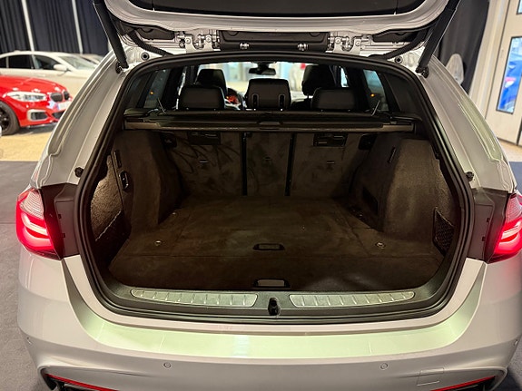 BMW 340i 25 of 30