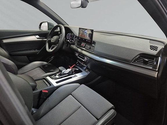Audi Q5 6 of 9