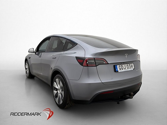 Tesla Model Y 6 of 30