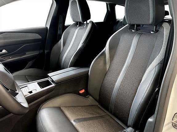 Peugeot 308 SW 4 of 15