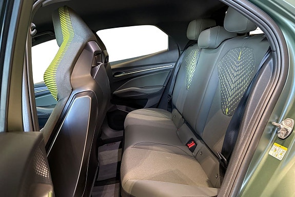 Cupra Raval 11 of 13