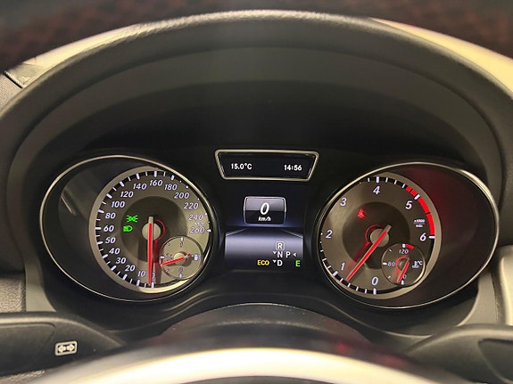 Mercedes-Benz CLA220 19 of 20