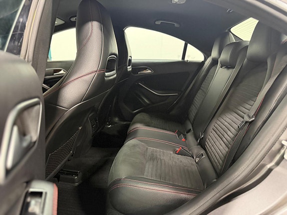 Mercedes-Benz CLA220 8 of 20