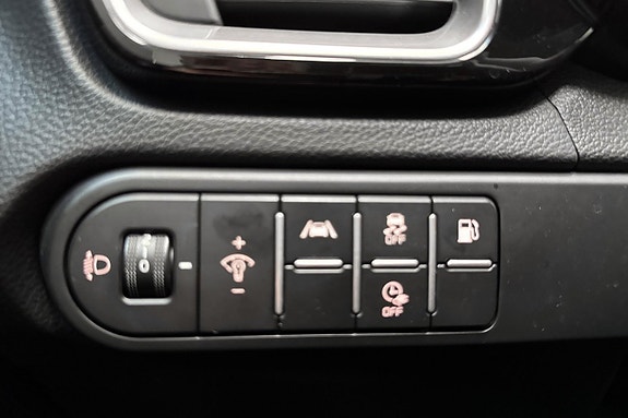 Kia Ceed 17 of 20
