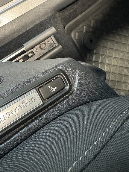 Volkswagen Tiguan 9 of 20