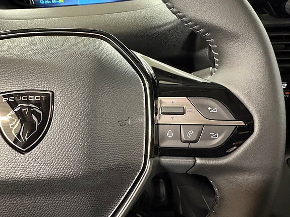 Peugeot e-Partner 10 of 15