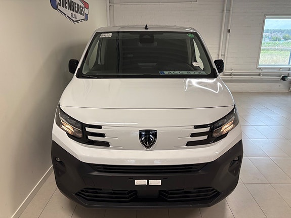 Peugeot e-Partner 2 of 15