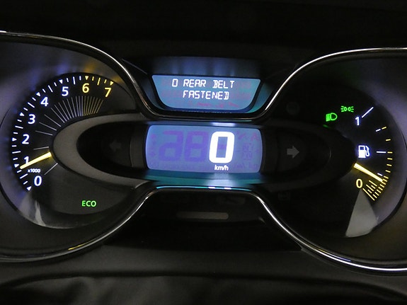 Renault Captur 8 of 16