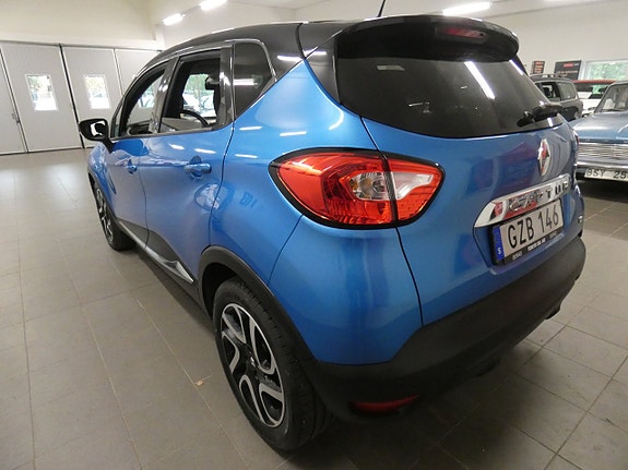 Renault Captur 4 of 16
