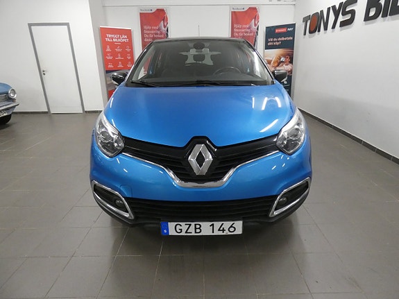 Renault Captur 2 of 16