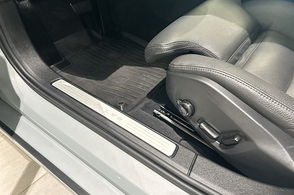 Volvo V60 20 of 30