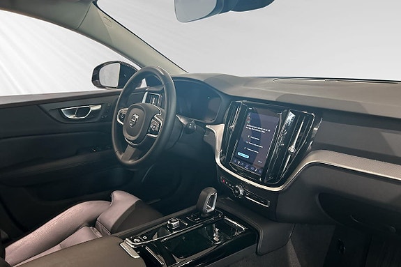 Volvo V60 10 of 30