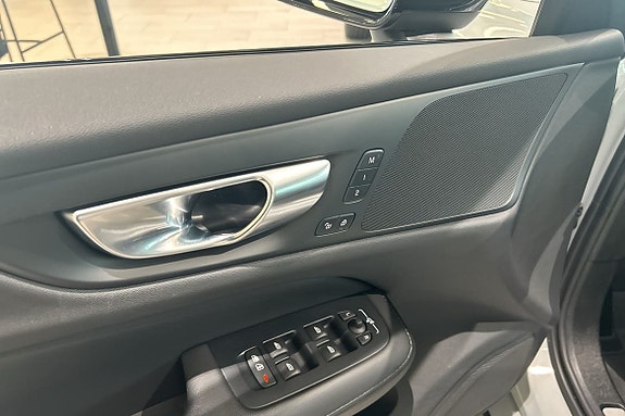 Volvo V60 21 of 30