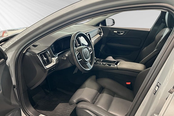 Volvo V60 7 of 30