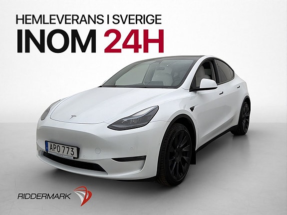 Tesla Model Y 4 of 30
