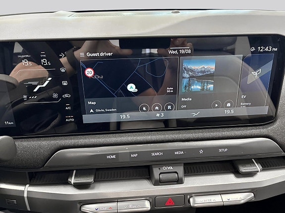 Kia EV3 15 of 30