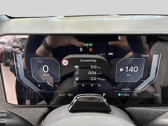Kia EV3 12 of 30
