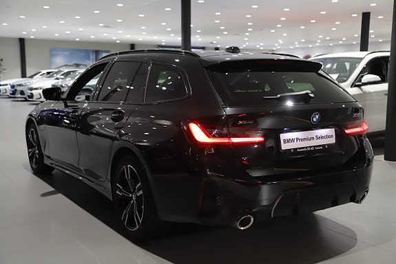 BMW 330e 8 of 12