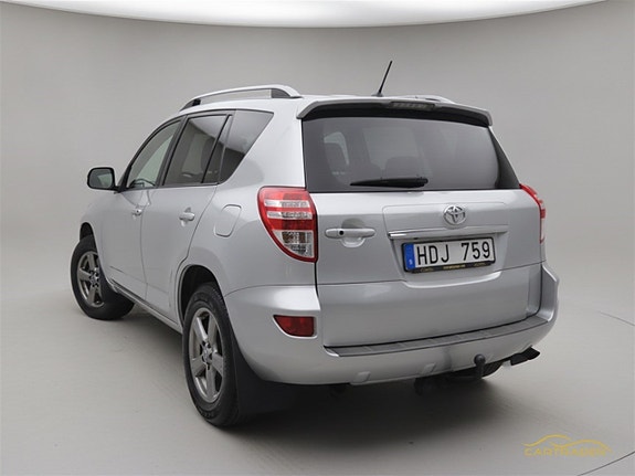Toyota RAV4 2 of 12